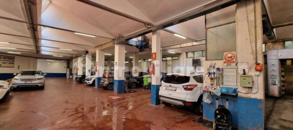 Gewerbliche Immobilie in Bologna, Italy 1800m², Nr. 327198 14