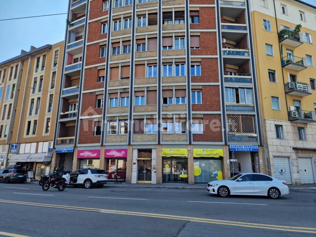 Gewerbliche Immobilie in Bologna, Italy 1800m², Nr. 327198