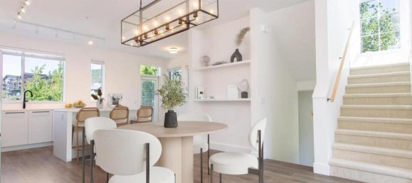 4 غرف نوم منزل في British Columbia, Canada رقم 1065 4