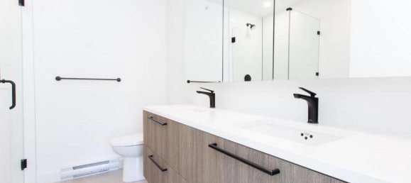 4 غرف نوم منزل في British Columbia, Canada رقم 1065 11