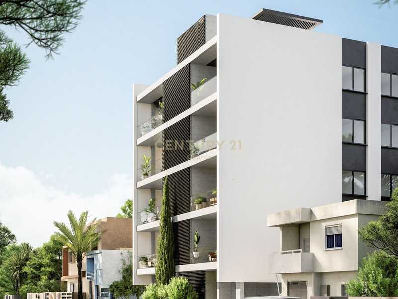 3 bedrooms Penthouse in Limassol, Cyprus No. 20271