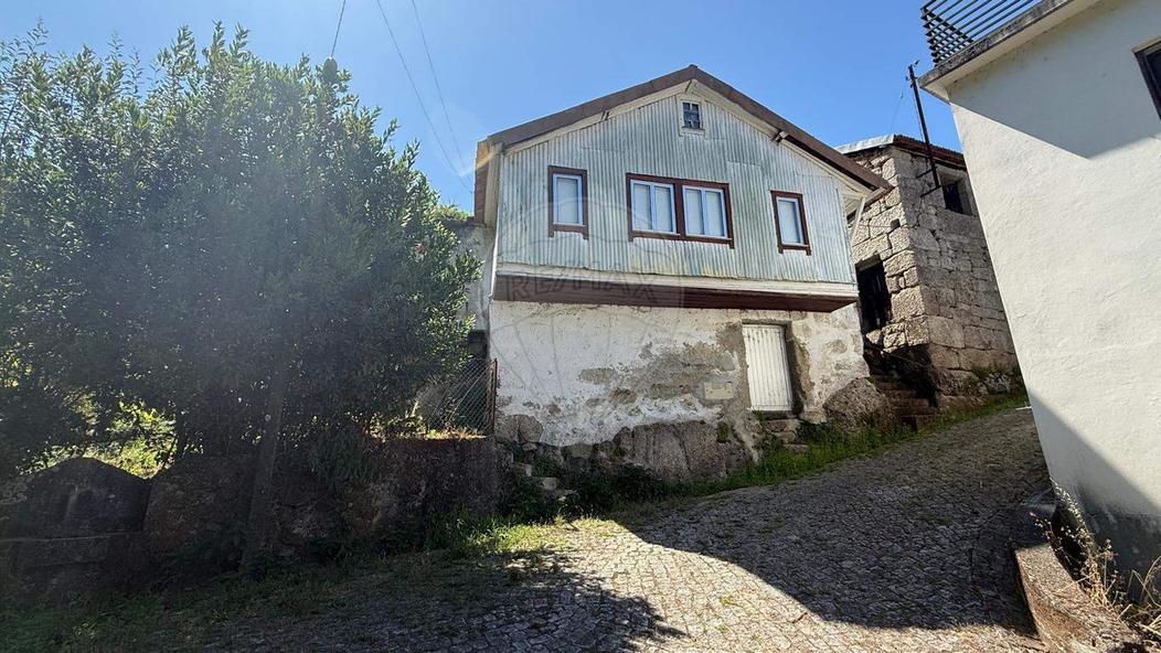 2 bedrooms House in Sul, Portugal No. 339220