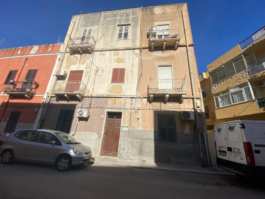 1 bedroom Apartment in Trapani, Italy No. 377629