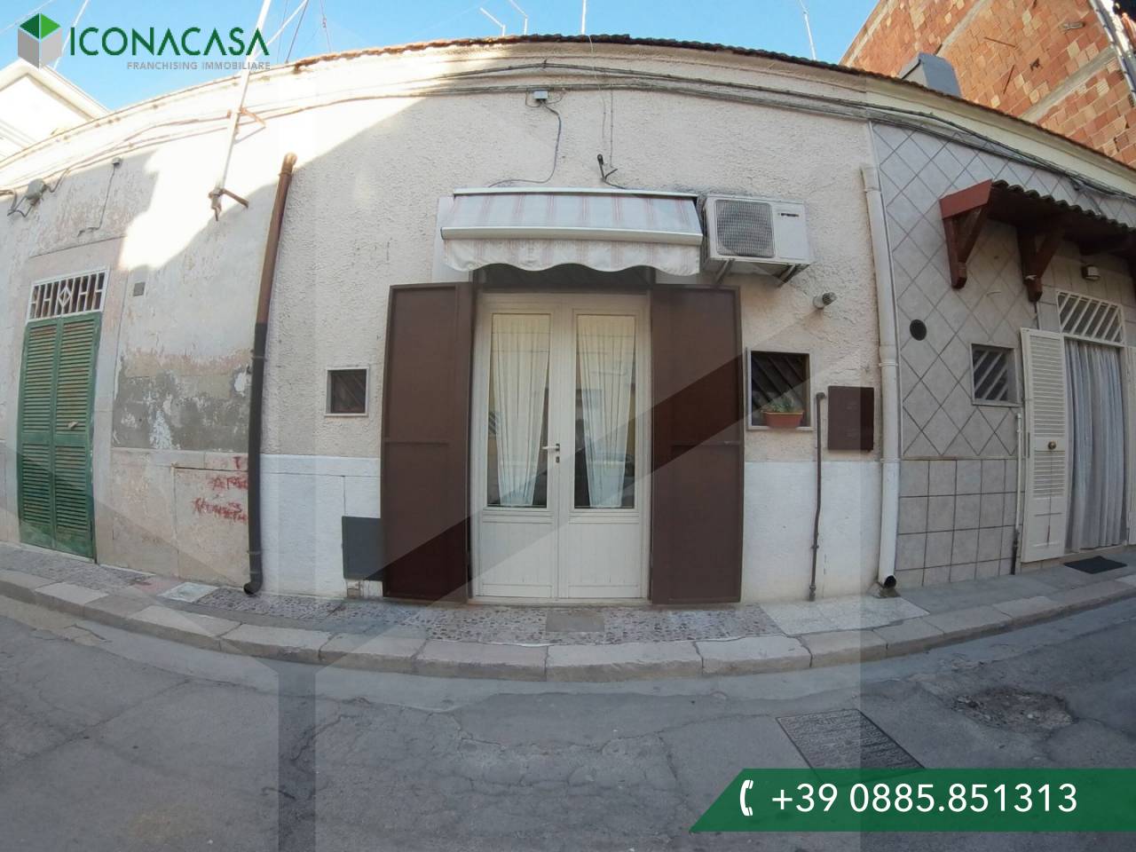 Дом с 3 комнатами в Чериньола, Италия № 25426