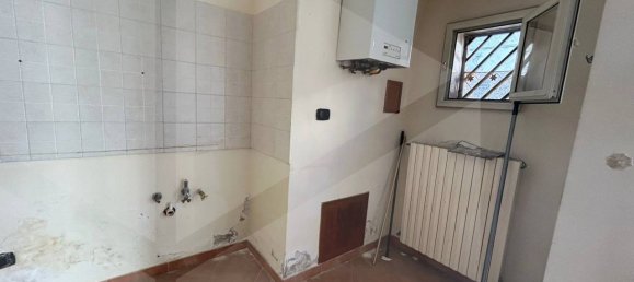 Дом с 3 комнатами в Чериньола, Италия № 25426 5