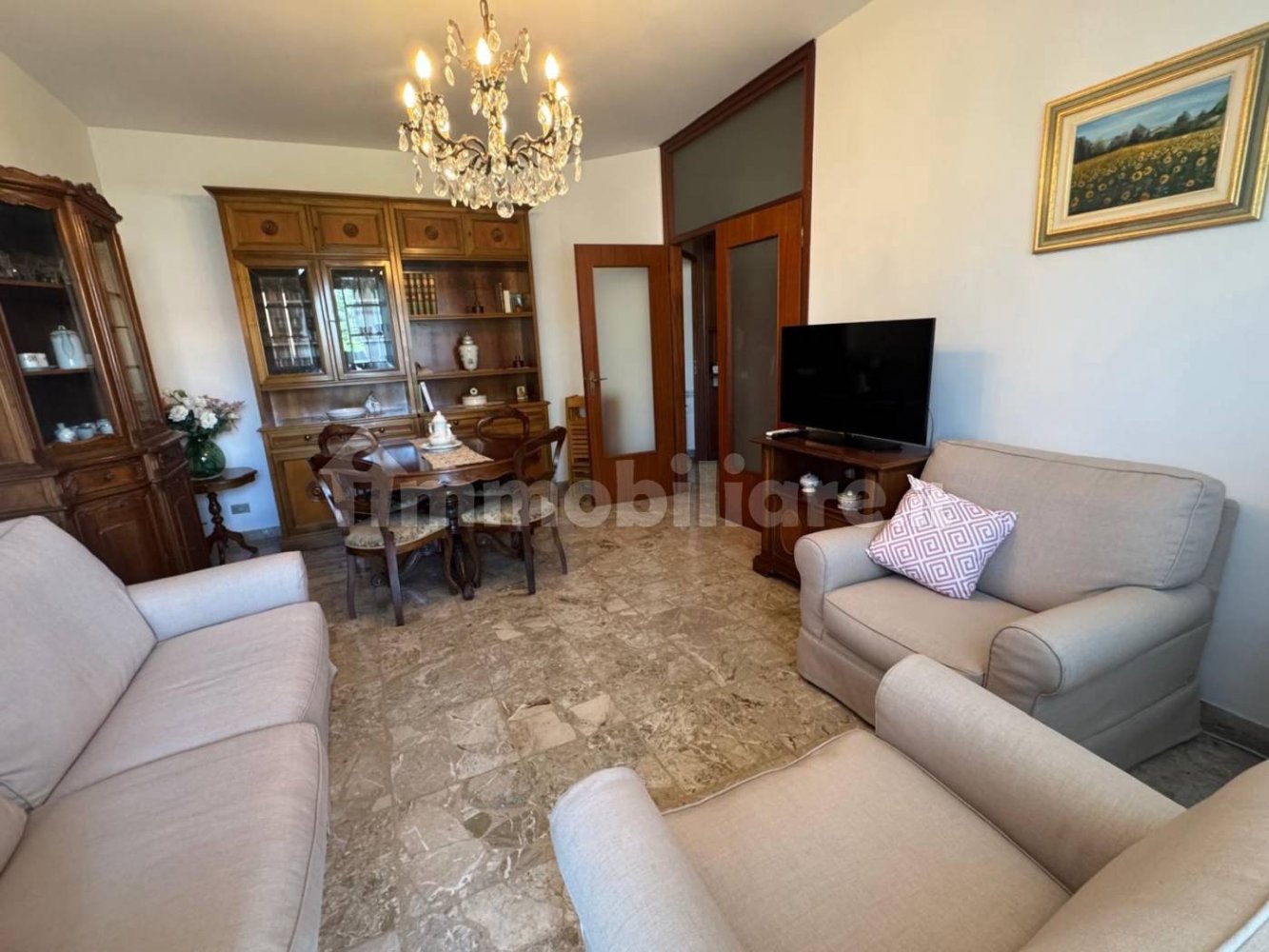 3 Schlafzimmer Wohnung in Bologna, Italy, Nr. 390092
