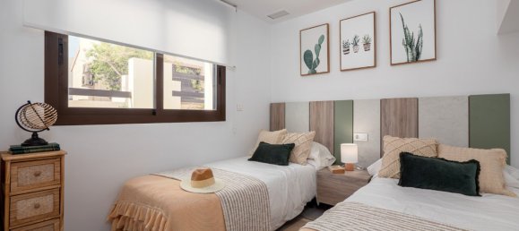 3 bedrooms Villa in La Florida, Spain No. 9338 9