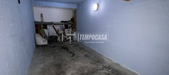 14m² Garage in Oggiono, Italy No. 152033 2