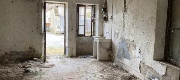 1 bedroom House in Sauzelles, France No. 252634 5