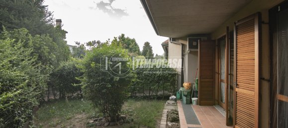 3 bedrooms Apartment in Treviglio, Italy No. 286546 7