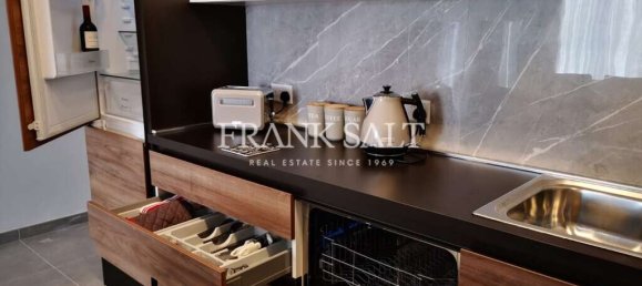 Квартира с 3 спальнями в Сан-Пауль-иль-Бахар, Мальта № 9624 2