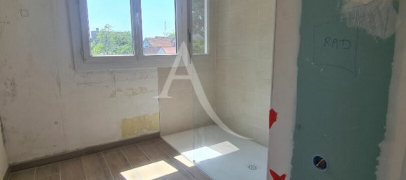 1 bedroom Apartment in Semoy, France No. 273766 4