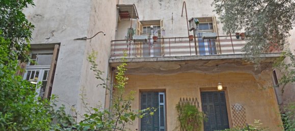 8 Schlafzimmer Gewerbliche Immobilien in Athens, Greece, Nr. 5008 2