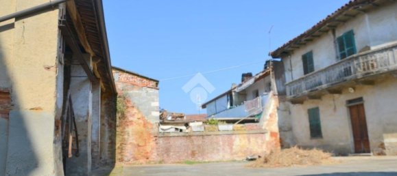 2 غرف نوم منزل في Castello di Annone, Italy رقم 278013 18