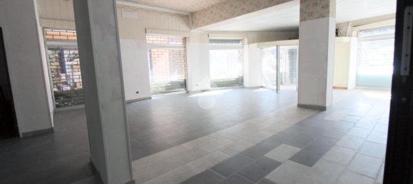 Квартира с 3 комнатами в Поджо Миртето, Италия № 9250 8