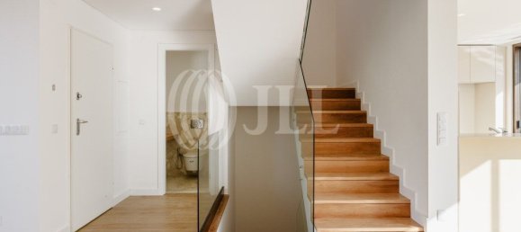 4 bedrooms House in Cascais, Portugal No. 171516 25