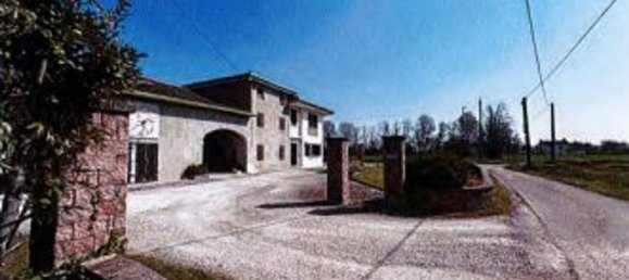 2 bedrooms House in San Martino di Lupari, Italy No. 324287 21