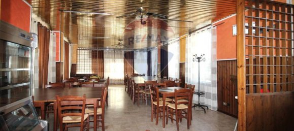 2 rooms Commercial property in Cuorgnè, Italy No. 12995 3