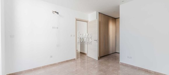 3 غرف نوم منزل في Deryneia, Cyprus رقم 23944 11