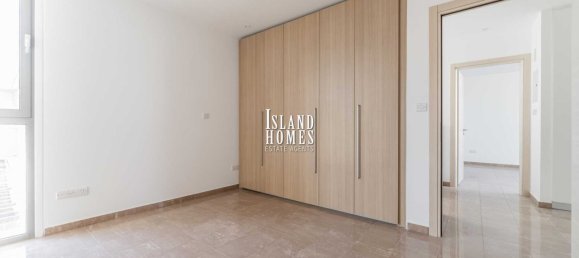 3 غرف نوم منزل في Deryneia, Cyprus رقم 23944 20