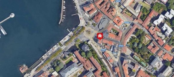 12 rooms Apartment in Como, Italy No. 181391 2