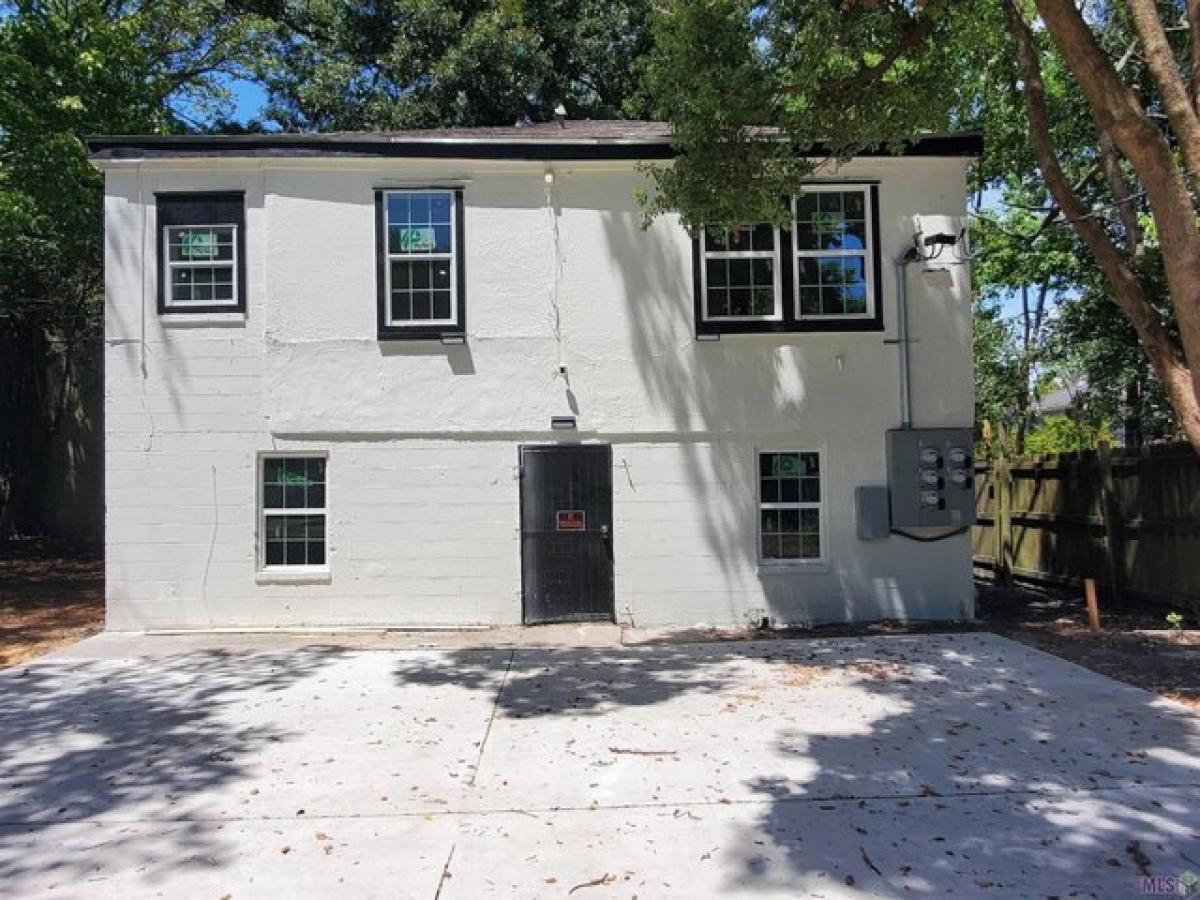 4 bedrooms House in Baton Rouge, USA No. 381158