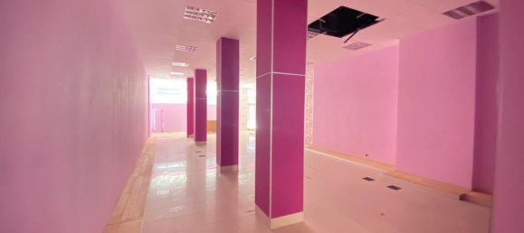 Propiedad comercial en León, Spain 371 m² No. 70261 6