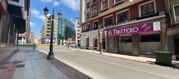 Propiedad comercial en León, Spain 371 m² No. 70261 3