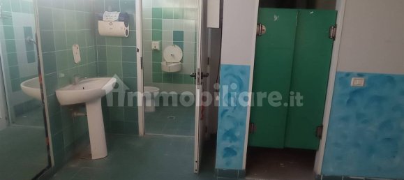 5-Zimmer Gewerbliche Immobilie in Quarrata, Italy, Nr. 39718 12