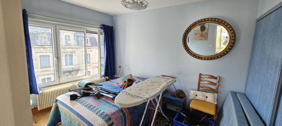 3 chambres Duplex à Bourges, France No. 158974 8