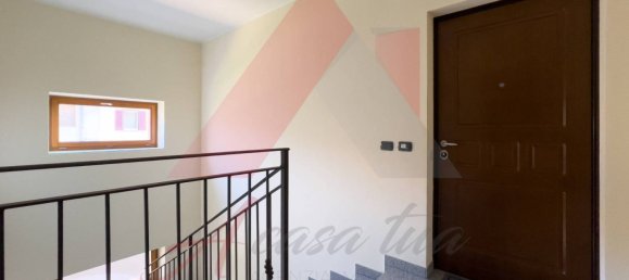 Apartamento de 2 dormitorios en Airuno, Italy No. 349826 10