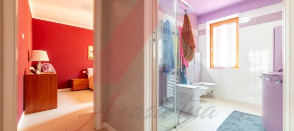 Apartamento de 2 dormitorios en Airuno, Italy No. 349826 32