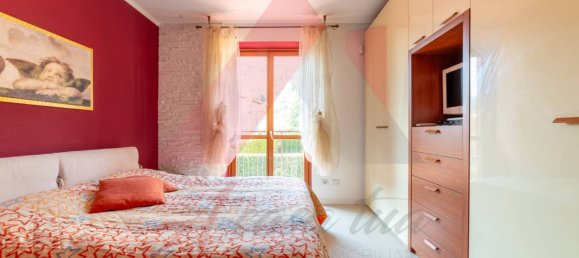 Apartamento de 2 dormitorios en Airuno, Italy No. 349826 29