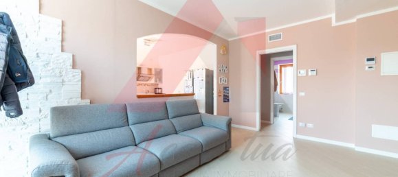 Apartamento de 2 dormitorios en Airuno, Italy No. 349826 16