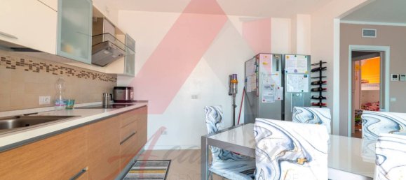 Apartamento de 2 dormitorios en Airuno, Italy No. 349826 21
