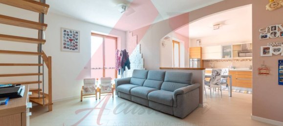 Apartamento de 2 dormitorios en Airuno, Italy No. 349826 14