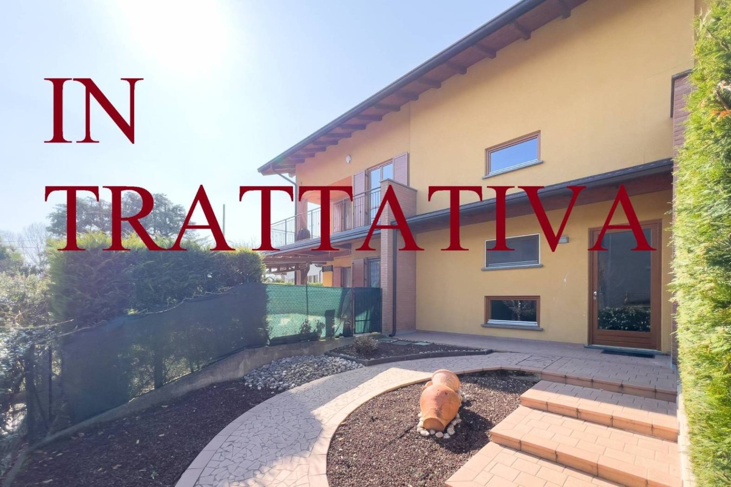 Apartamento de 2 dormitorios en Airuno, Italy No. 349826