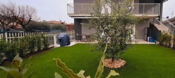 4غرفة شقة في Lonato del Garda, Italy رقم 30890 21