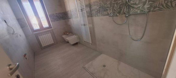 4غرفة شقة في Lonato del Garda, Italy رقم 30890 28