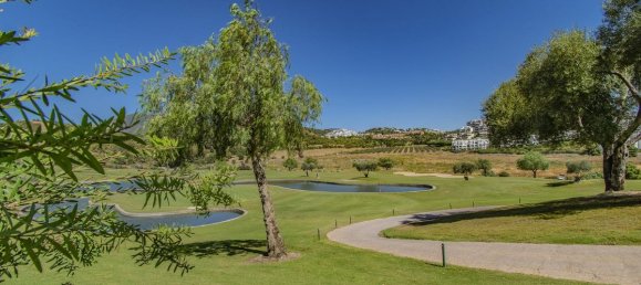 4 bedrooms Apartment in Malaga, Spain No. 130000 57