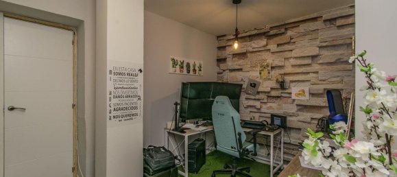 4 bedrooms Apartment in Malaga, Spain No. 130000 38