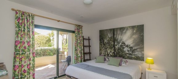 4 bedrooms Apartment in Malaga, Spain No. 130000 25