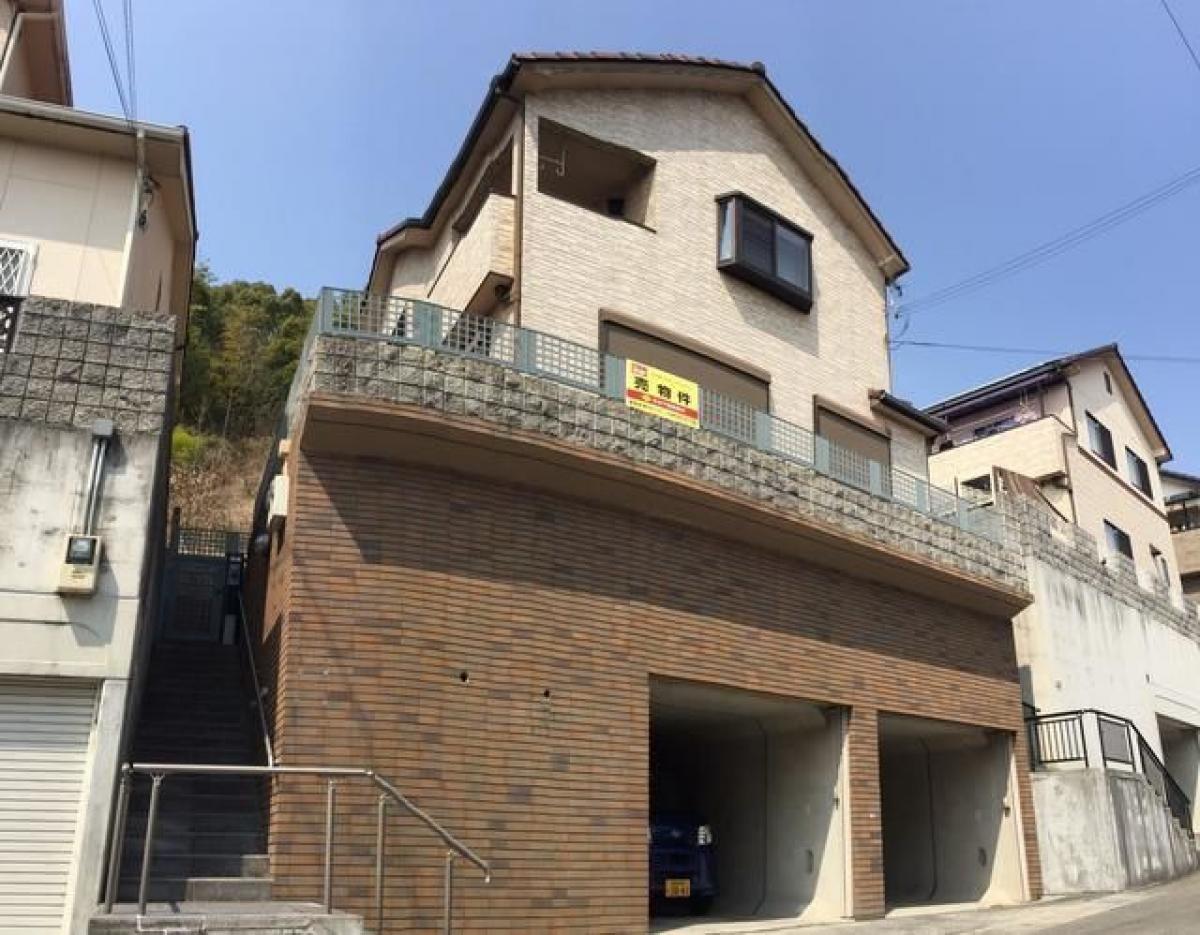 4 bedrooms House in Hyogo, Japan No. 9052