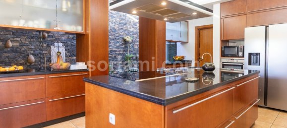 5 bedrooms Villa in Loule, Portugal No. 106780 3