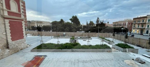 4-salle Appartement à Bisceglie, Italy No. 31912 8