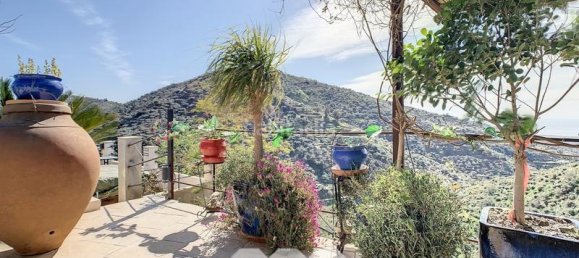 3 bedrooms House in Arenas, Spain No. 58083 55