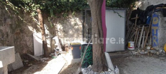 5 rooms Commercial property in Gorizia, Italy No. 270027 4