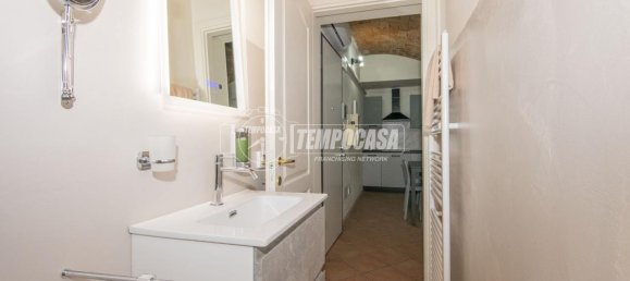 2 rooms Apartment in Modena, Italy No. 152481 5