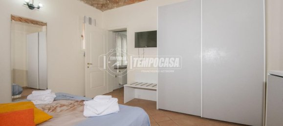 2 rooms Apartment in Modena, Italy No. 152481 8