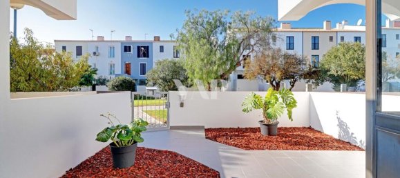 Villa de 3 dormitorios en Quarteira, Portugal No. 93135 9